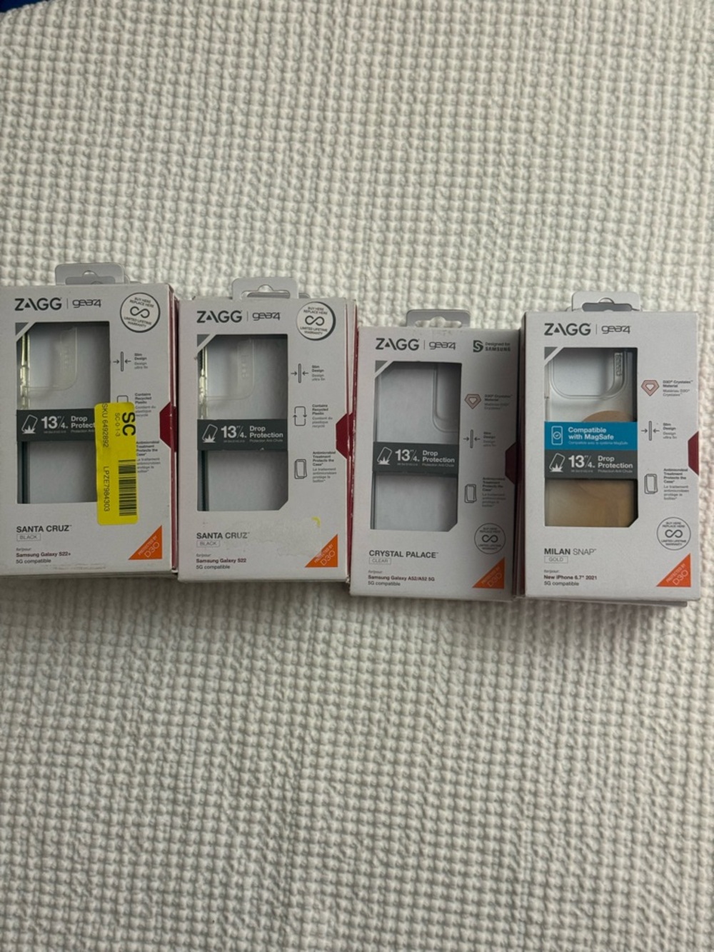 LOT OF 11 NEW ZAGG GEAR 4 PHONE CASES FOR IPHONE AND SAMSUNG OPEN BOX